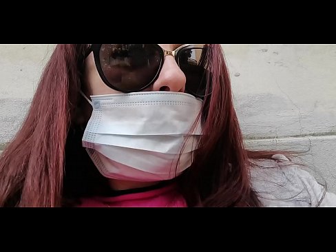 ❤️ Nicoletta na-abọ ọbọ n'ahụ onye agbata obi ya na pees n'ime ebe a na-adọba ụgbọala ya (Special Covid19 Italian Quarantine) Ihe na-akpali agụụ mmekọahụ n'ụlọ ️❤